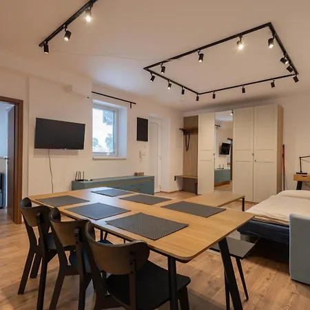 Pod Kopeckem Apartman